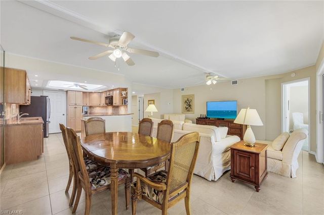 26900 Wedgewood DR # 305, Bonita Springs, FL 34134