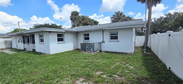 204 BOBBIE CIRCLE, Lakeland, FL 33813