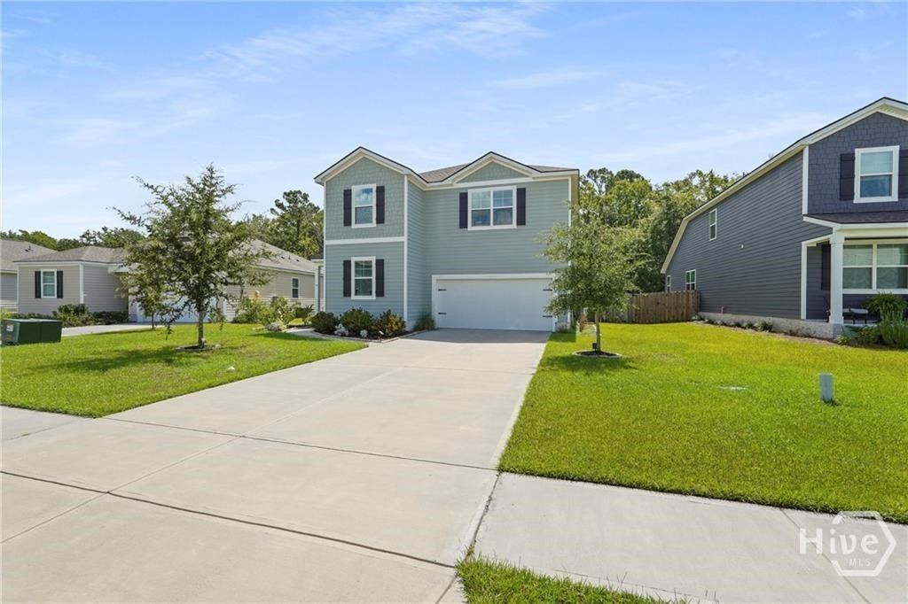 Image 10 of property listing at 41 Gypsea Lane, Richmond Hill, GA 31324