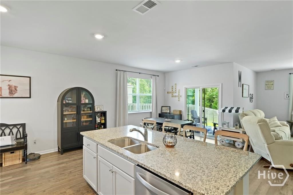 Image 27 of property listing at 41 Gypsea Lane, Richmond Hill, GA 31324