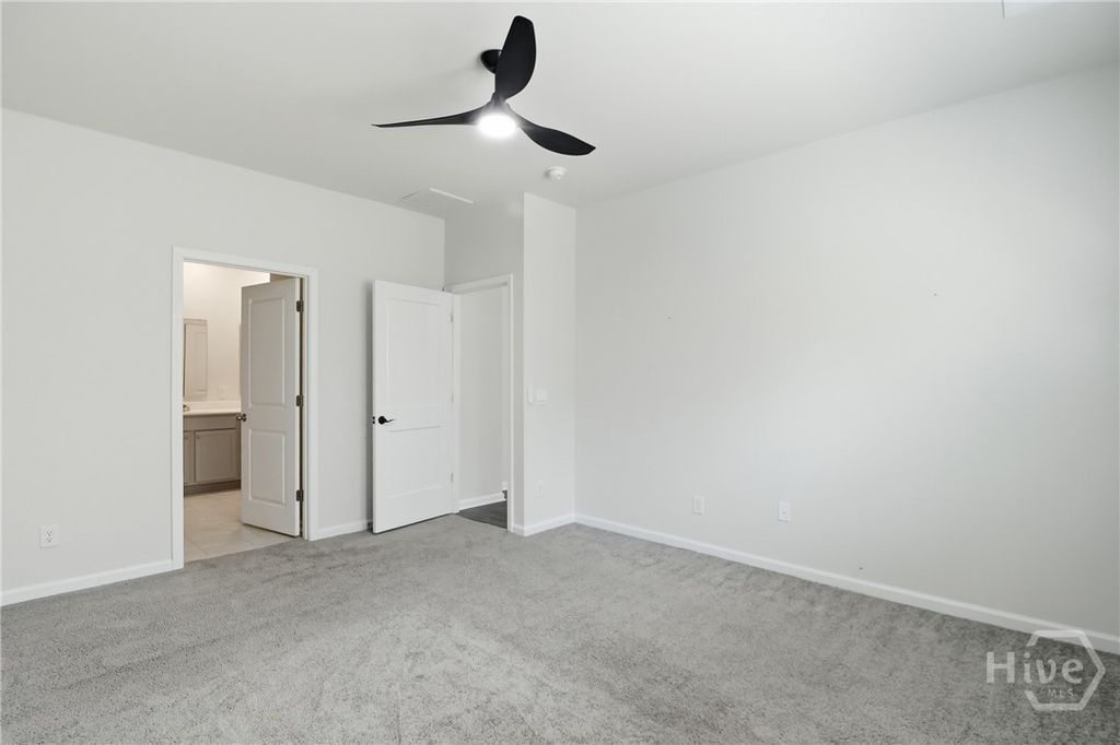 Image 34 of property listing at 41 Gypsea Lane, Richmond Hill, GA 31324