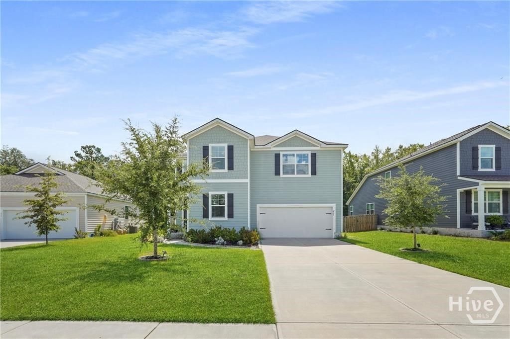 Image 6 of property listing at 41 Gypsea Lane, Richmond Hill, GA 31324
