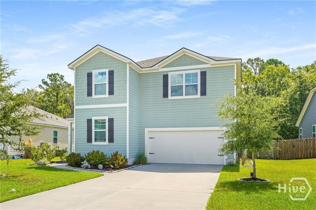 Image 9 of property listing at 41 Gypsea Lane, Richmond Hill, GA 31324