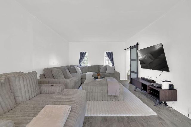 641 Summertree Court, Mableton, GA 30126