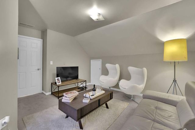 641 Summertree Court, Mableton, GA 30126