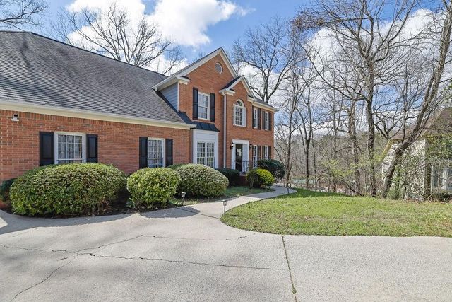 641 Summertree Court, Mableton, GA 30126