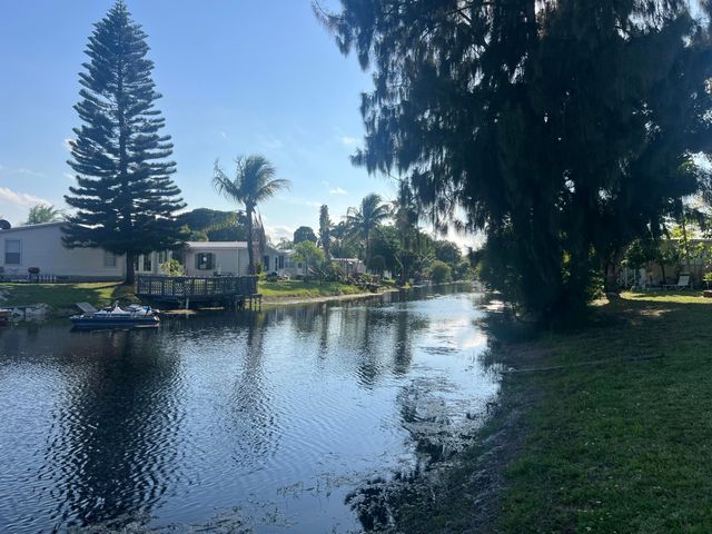 3306 NW 67th Street, Coconut Creek, FL 33073