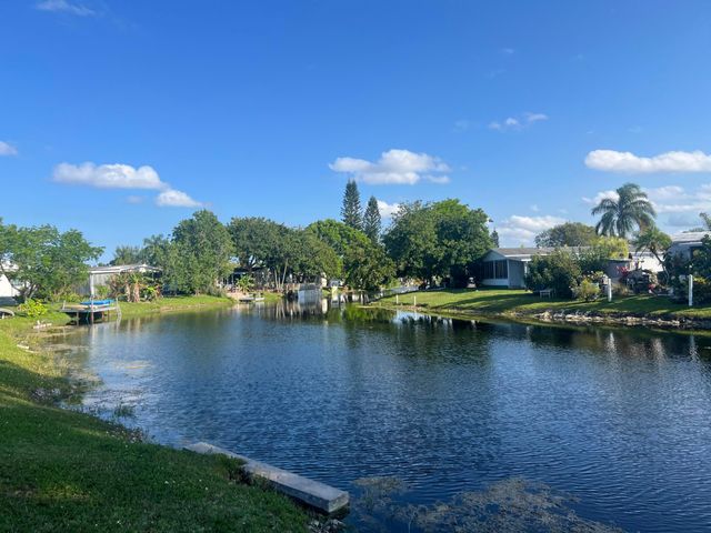3306 NW 67th Street, Coconut Creek, FL 33073