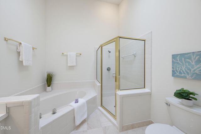 120 Vicksburg Drive, Cary, NC 27513