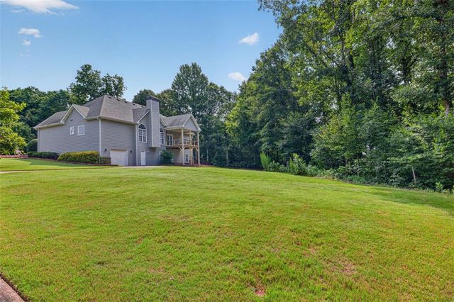 1403 Lull Water Court, Hoschton, GA 30548