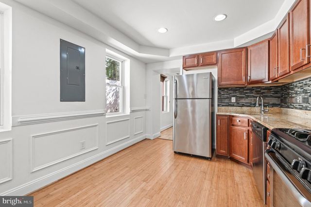 27 S ANN ST, Baltimore, MD 21231