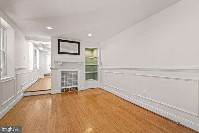 27 S ANN ST, Baltimore, MD 21231