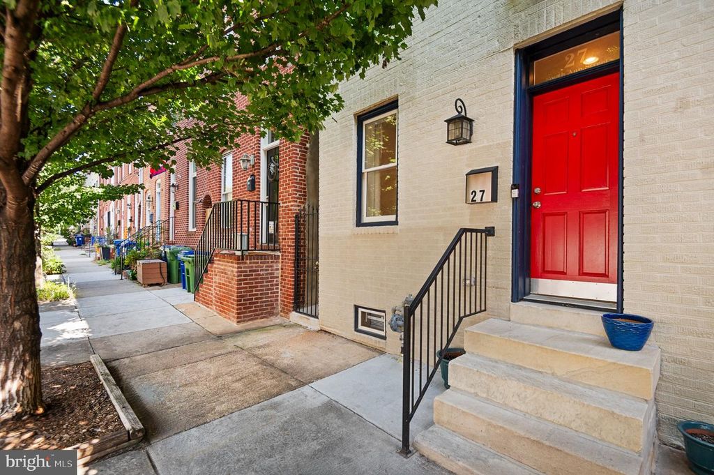 27 S ANN ST, Baltimore, MD 21231