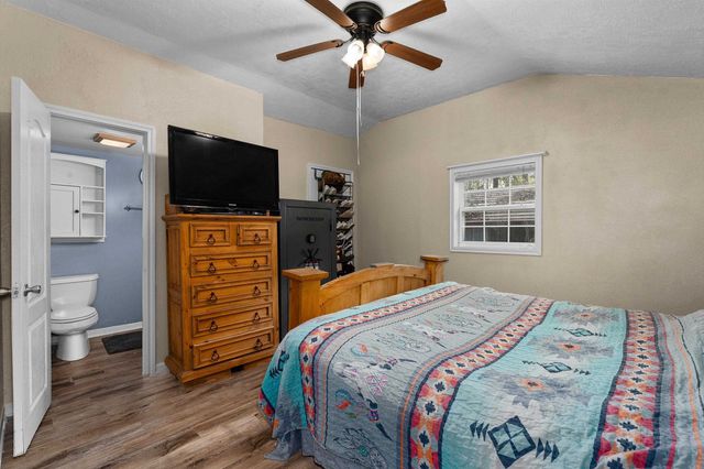 186 County Road 193, Gary, TX 75643