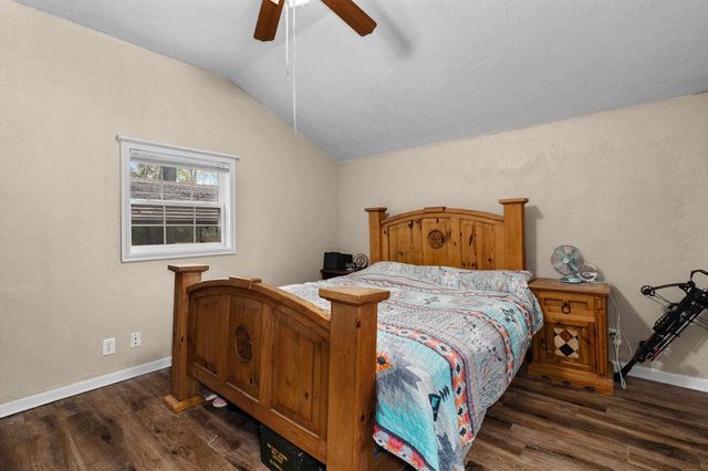 186 County Road 193, Gary, TX 75643