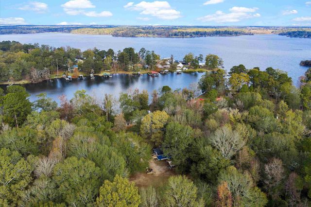 186 County Road 193, Gary, TX 75643