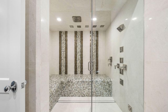 215 W Key Palm Road, Boca Raton, FL 33432