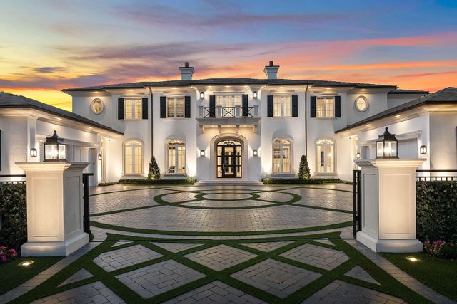 215 W Key Palm Road, Boca Raton, FL 33432