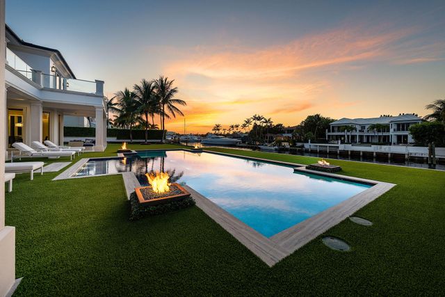 215 W Key Palm Road, Boca Raton, FL 33432