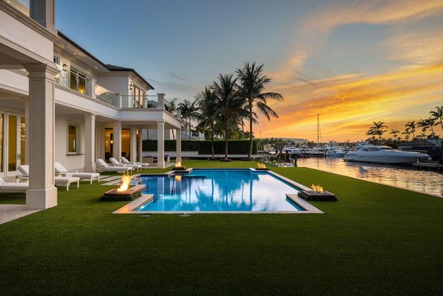 215 W Key Palm Road, Boca Raton, FL 33432