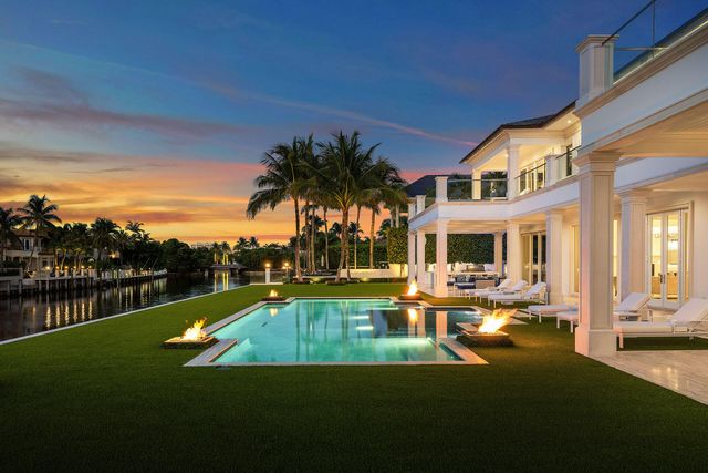 215 W Key Palm Road, Boca Raton, FL 33432
