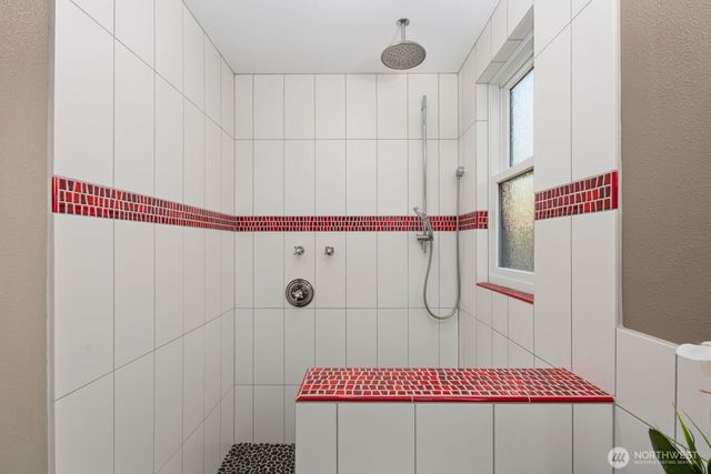 23208 107th Avenue SW, Vashon, WA 98070