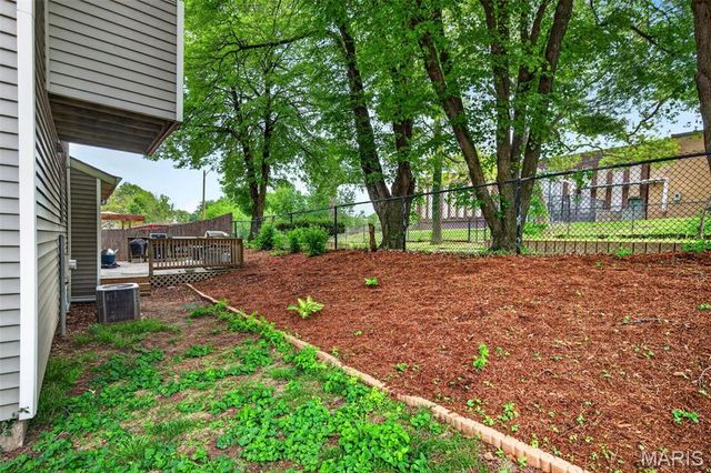 1544 St. Vincent Court, St Louis, MO 63104