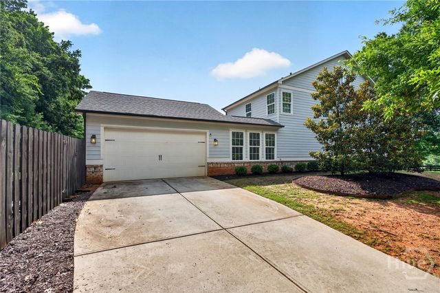 301 Edgewater Drive, Athens, GA 30605