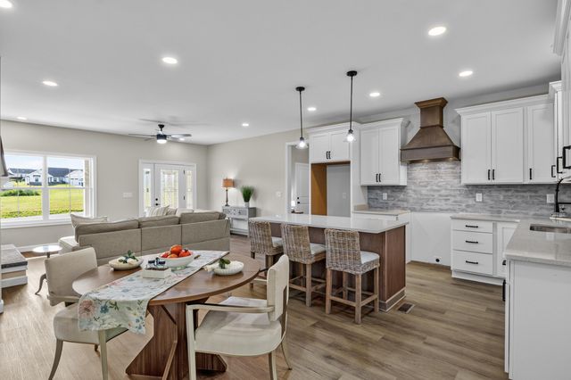 232 Max Cavnes Road, Danville, KY 40422