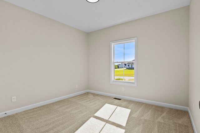232 Max Cavnes Road, Danville, KY 40422