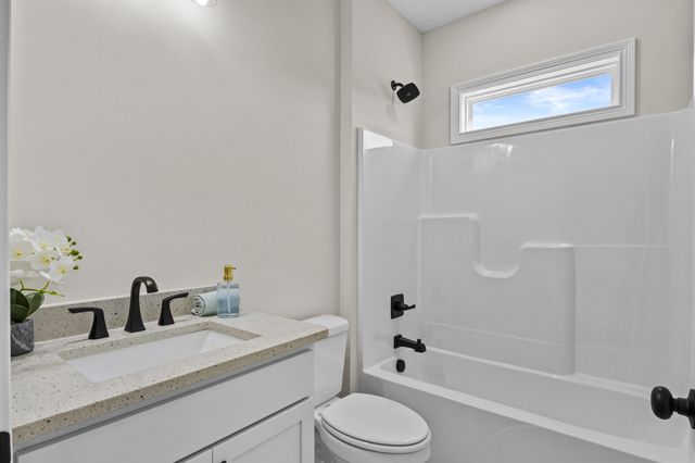232 Max Cavnes Road, Danville, KY 40422