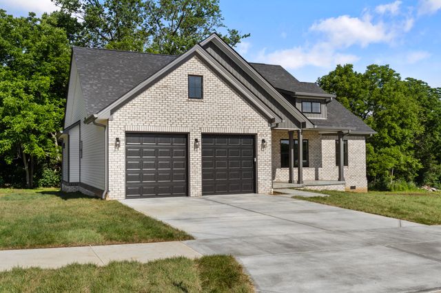 232 Max Cavnes Road, Danville, KY 40422