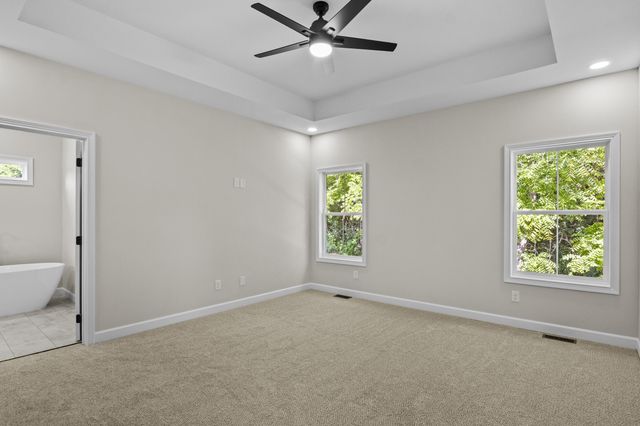 232 Max Cavnes Road, Danville, KY 40422