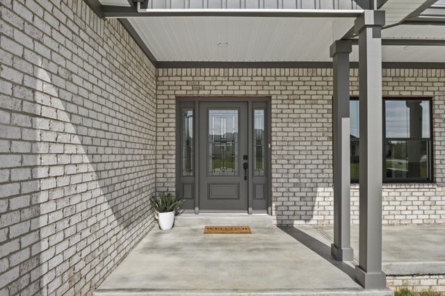 232 Max Cavnes Road, Danville, KY 40422