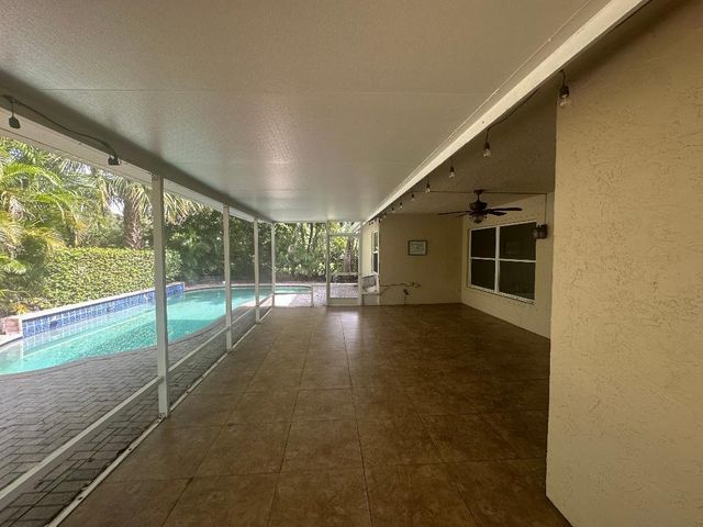 5503 NW 39TH Avenue, Coconut Creek, FL 33073