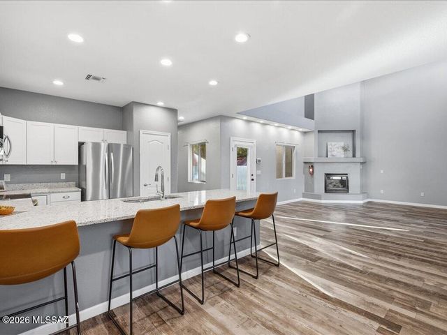 5318 S Civano Boulevard, Tucson, AZ 85747