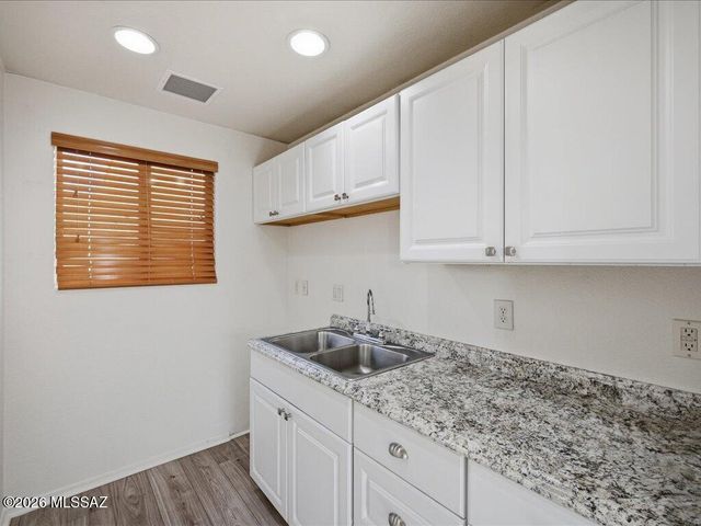 5318 S Civano Boulevard, Tucson, AZ 85747