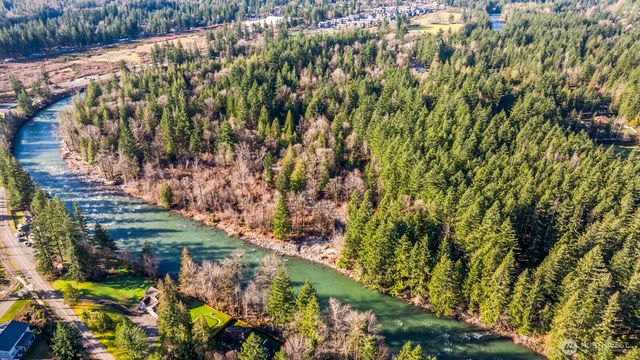 1431 Bandera Avenue SE, North Bend, WA 98045