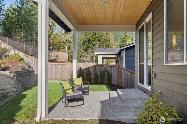 1431 Bandera Avenue SE, North Bend, WA 98045