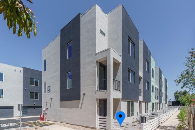 2601 E CLARENDON Avenue 14, Phoenix, AZ 85016