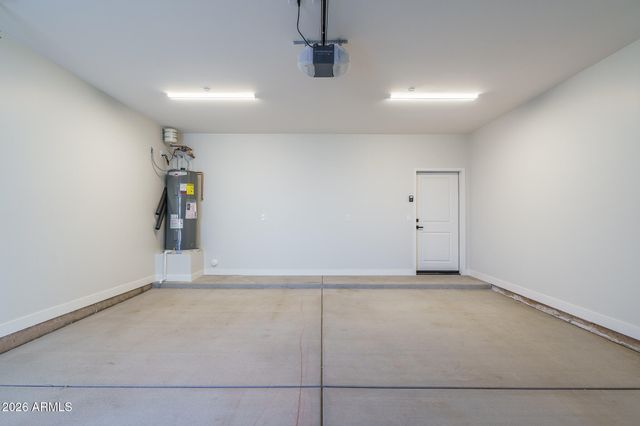 2601 E CLARENDON Avenue 14, Phoenix, AZ 85016