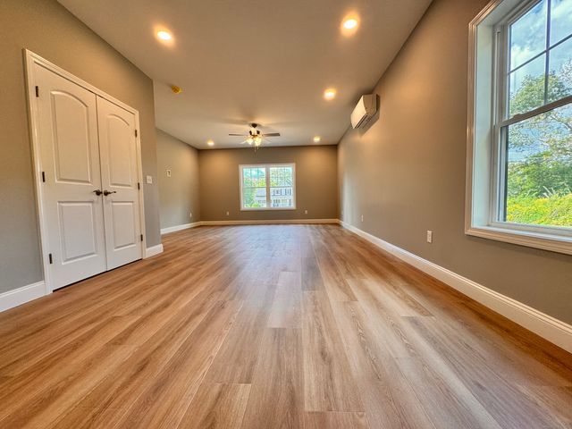 133 PRINCE HILL Road, Brooklyn, CT 06234