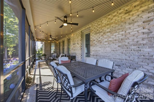 1005 S Point Road, Belmont, NC 28012