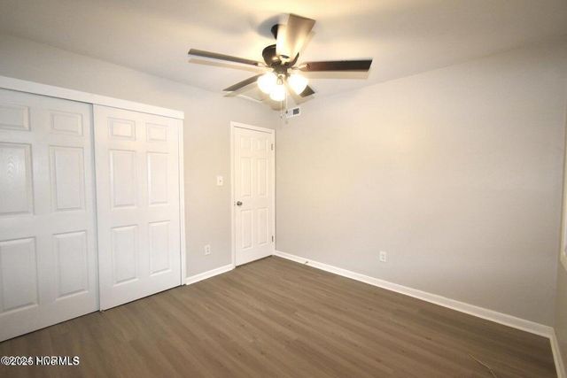 129 Twinwood Drive, Jacksonville, NC 28546