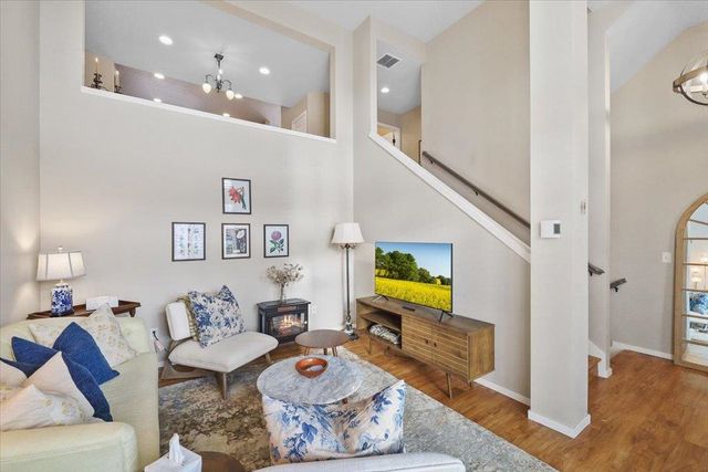 2304 W Summit Pkwy, Spokane, WA 99201