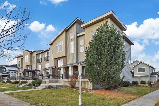 2304 W Summit Pkwy, Spokane, WA 99201