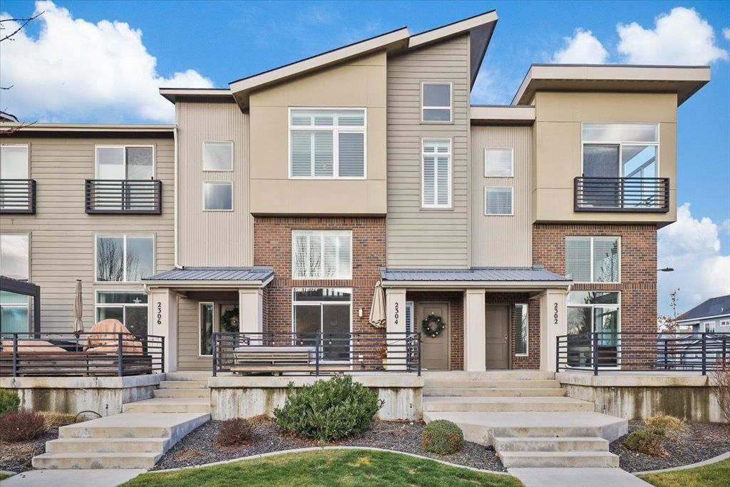 2304 W Summit Pkwy, Spokane, WA 99201