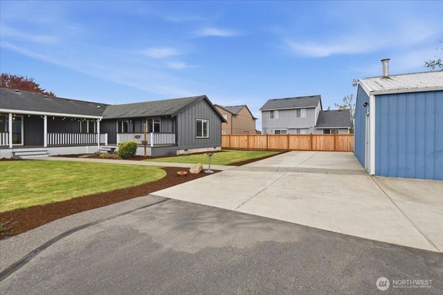 1515 103rd Street E, Tacoma, WA 98445