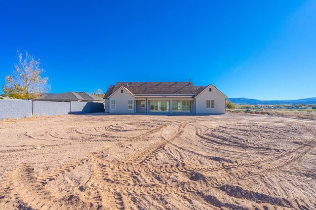 319 N 200 W, Enterprise, UT 84725