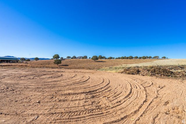 319 N 200 W, Enterprise, UT 84725